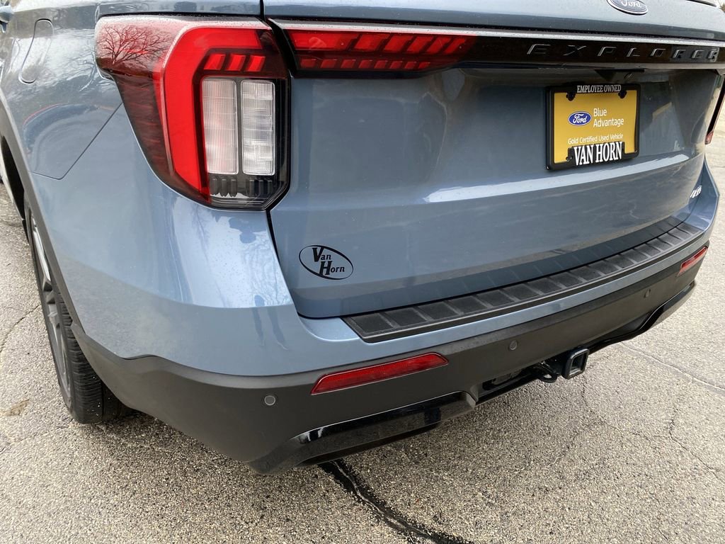 Certified 2025 Ford Explorer ST-Line w/ Premium Package image 48