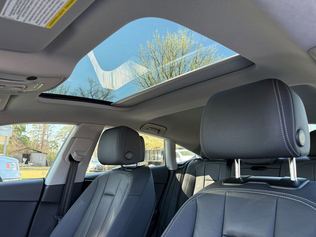 Used 2022 Audi A5 2.0T Premium Plus image 18