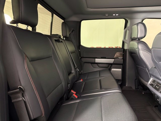 Certified 2024 Ford F250 Lariat w/ Lariat Ultimate Package AWD/4WD image 35