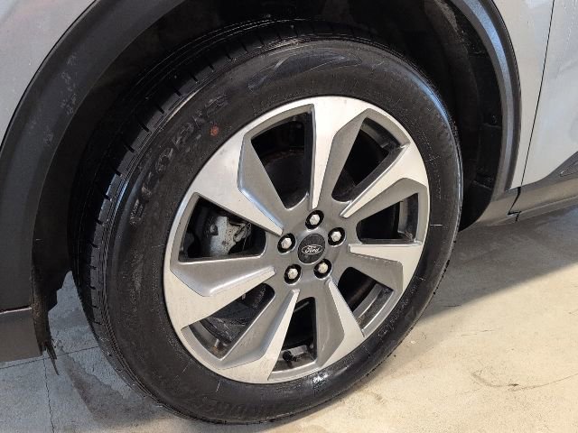 Certified 2023 Ford Escape Platinum image 9