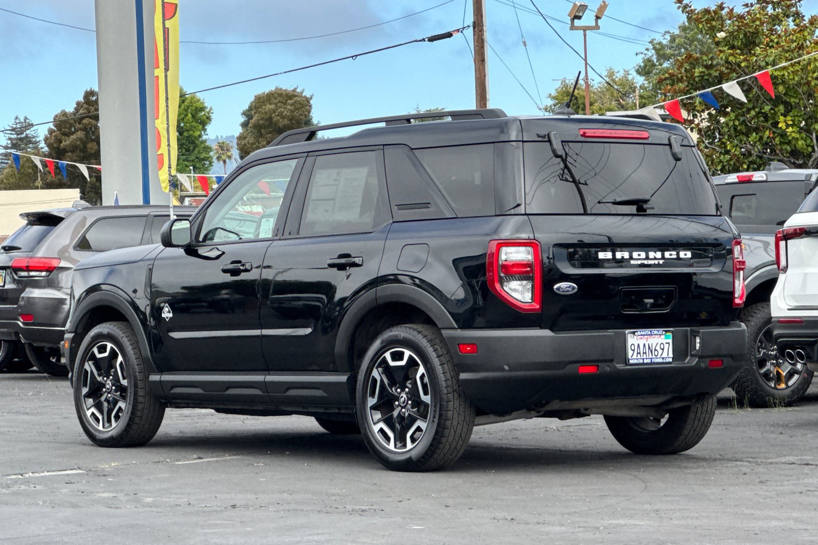 Certified 2021 Ford Bronco Sport Outer Banks AWD/4WD image 29