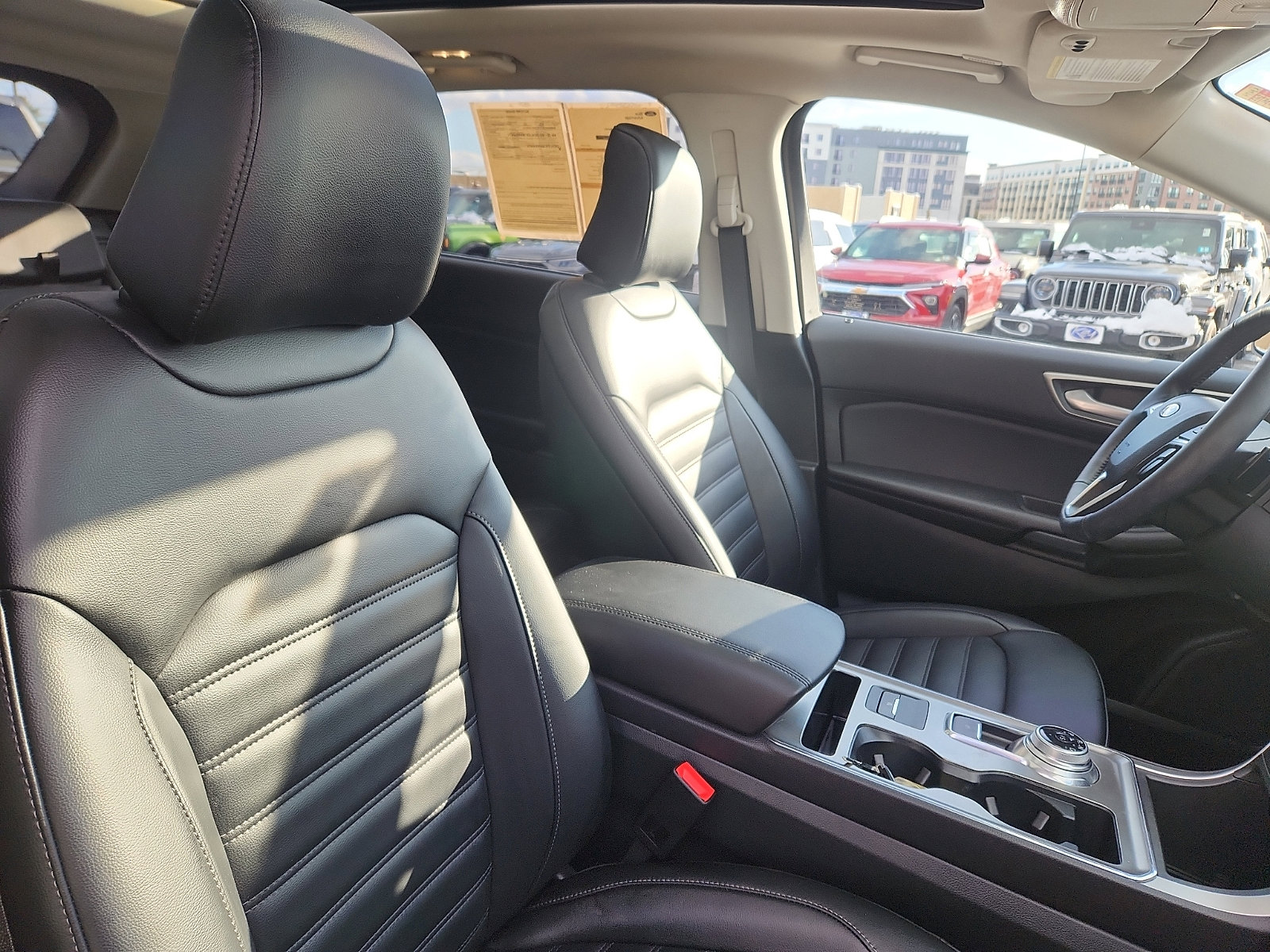 Certified 2022 Ford Edge SEL w/ Convenience Package image 33