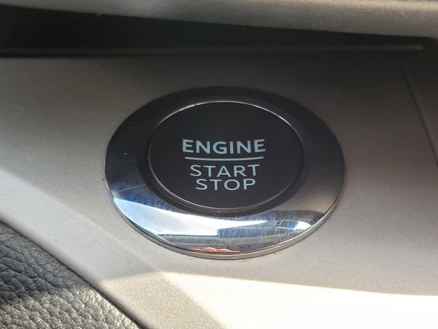 Certified 2023 Ford Explorer XLT w/ Equipment Group 202A AWD/4WD image 26