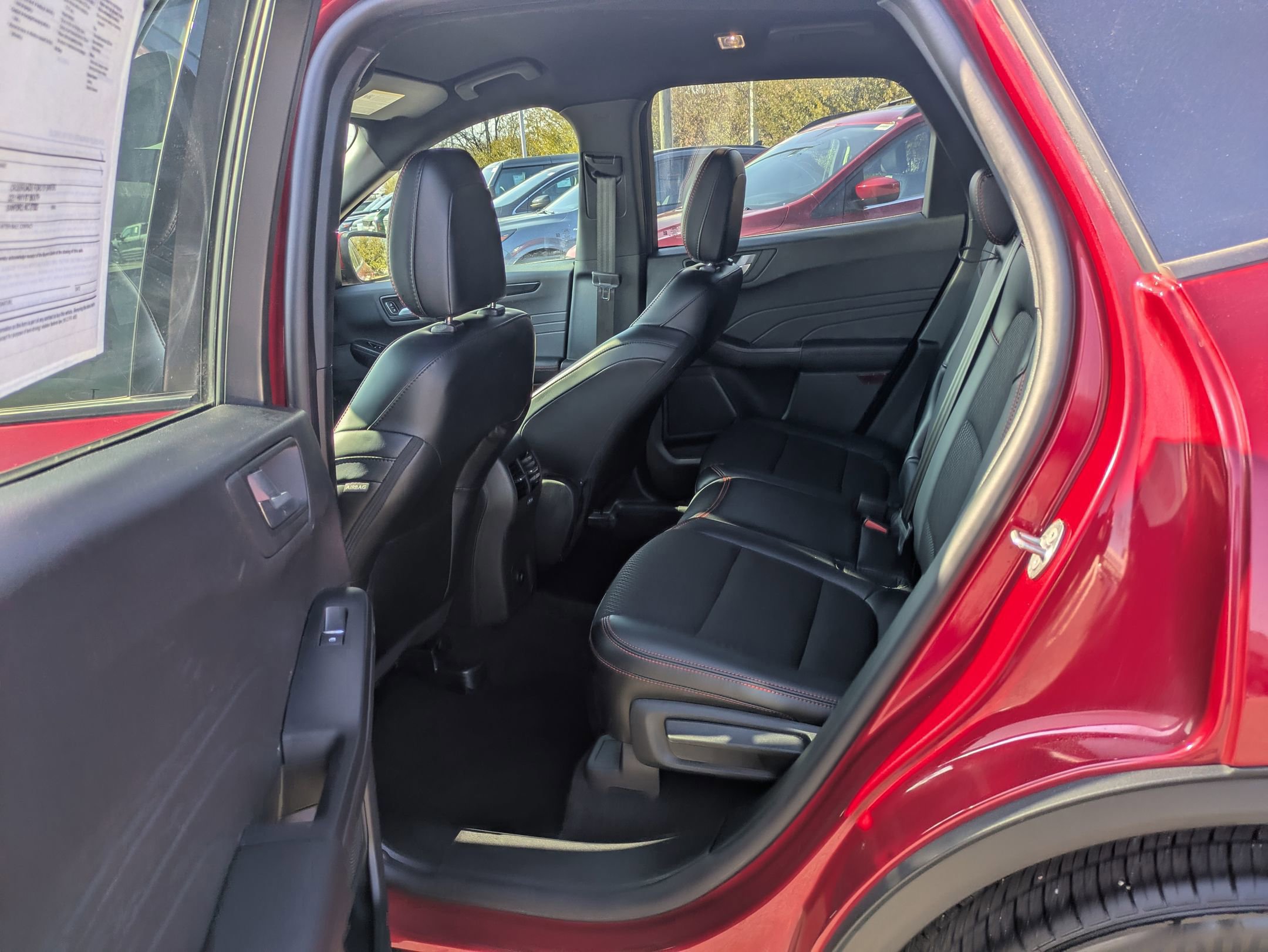 Certified 2025 Ford Escape ST-Line Elite image 27