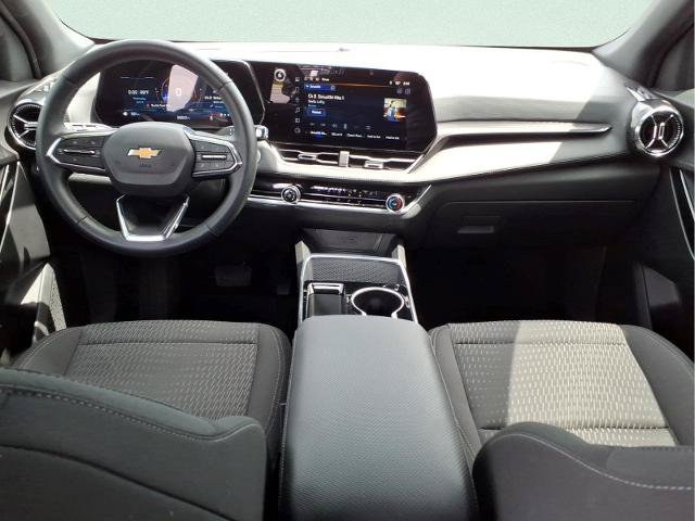 Used 2025 Chevrolet Equinox LT FWD image 11