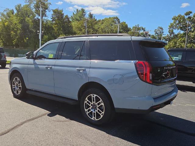 Certified 2025 Ford Expedition Active AWD/4WD image 36