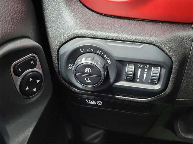 Used 2020 Jeep Gladiator Rubicon image 10