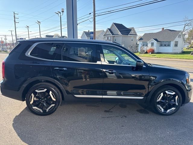 Used 2025 Kia Telluride S AWD/4WD image 5