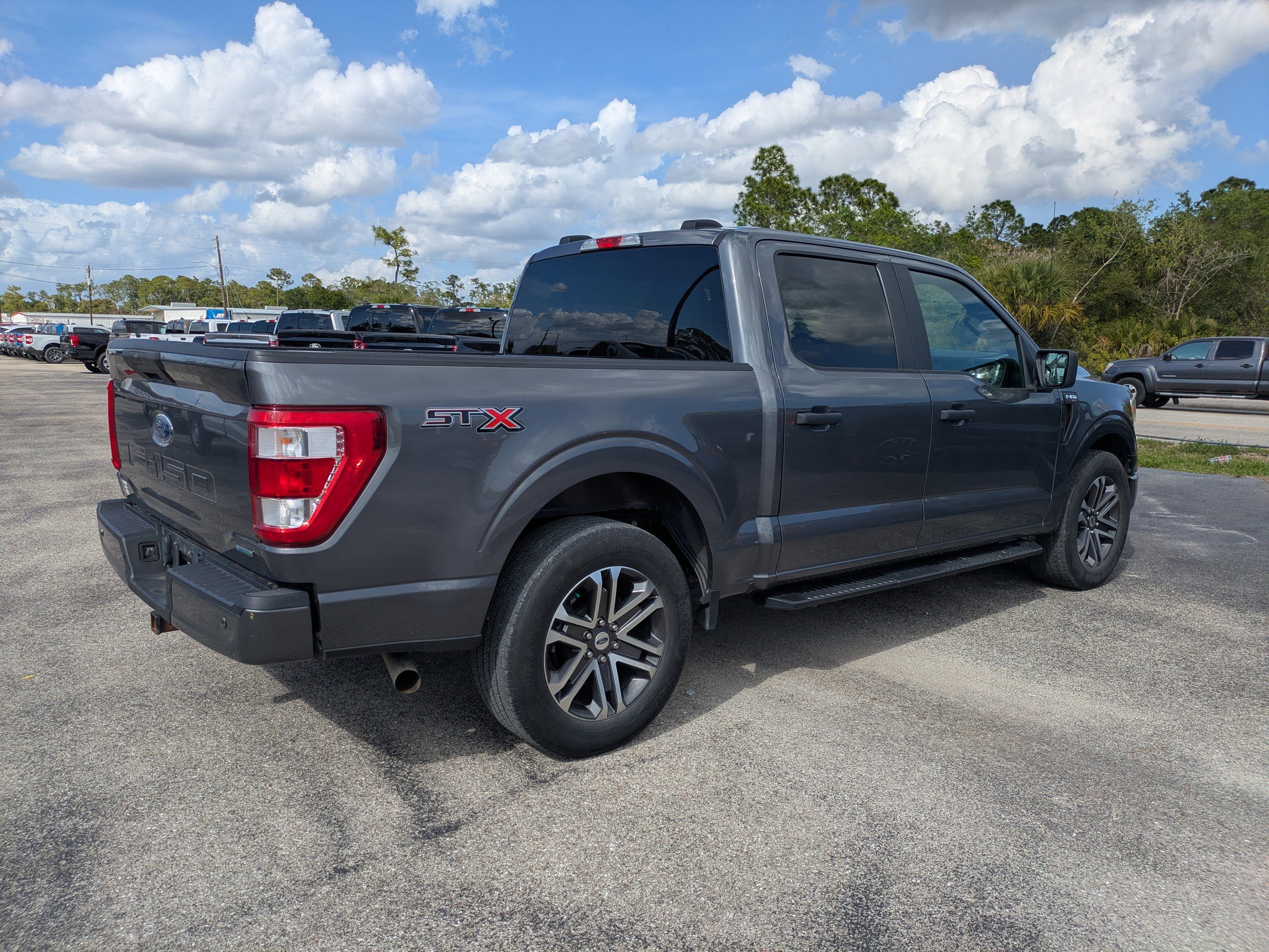 Certified 2021 Ford F150 XL w/ STX Appearance Package image 4