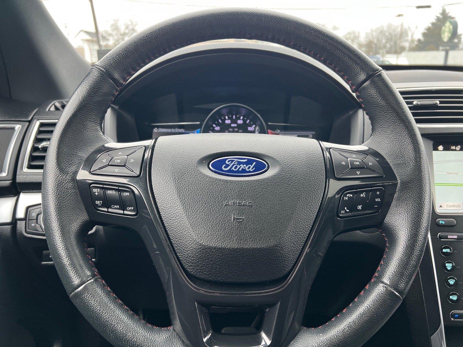 Certified 2018 Ford Explorer Sport image 12