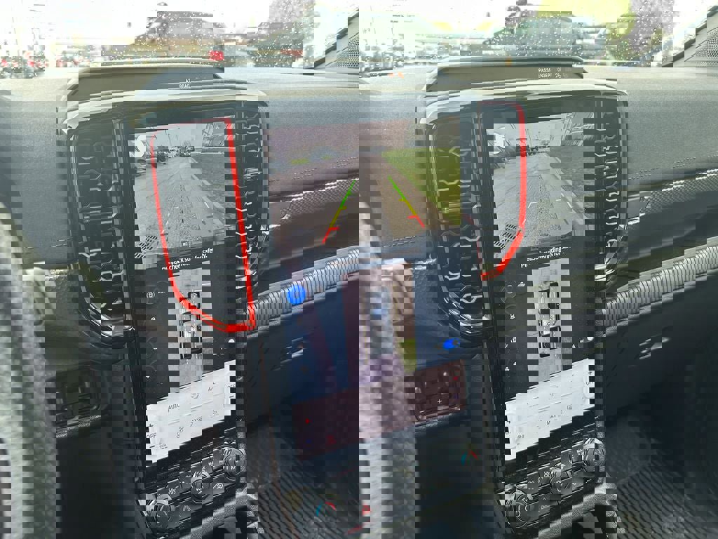 Certified 2025 Ford Ranger Raptor AWD/4WD image 24