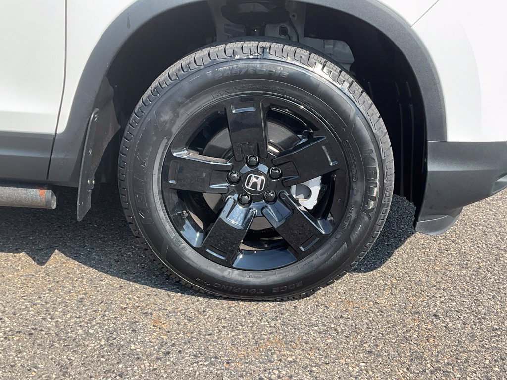 Used 2025 Honda Ridgeline Black Edition image 25