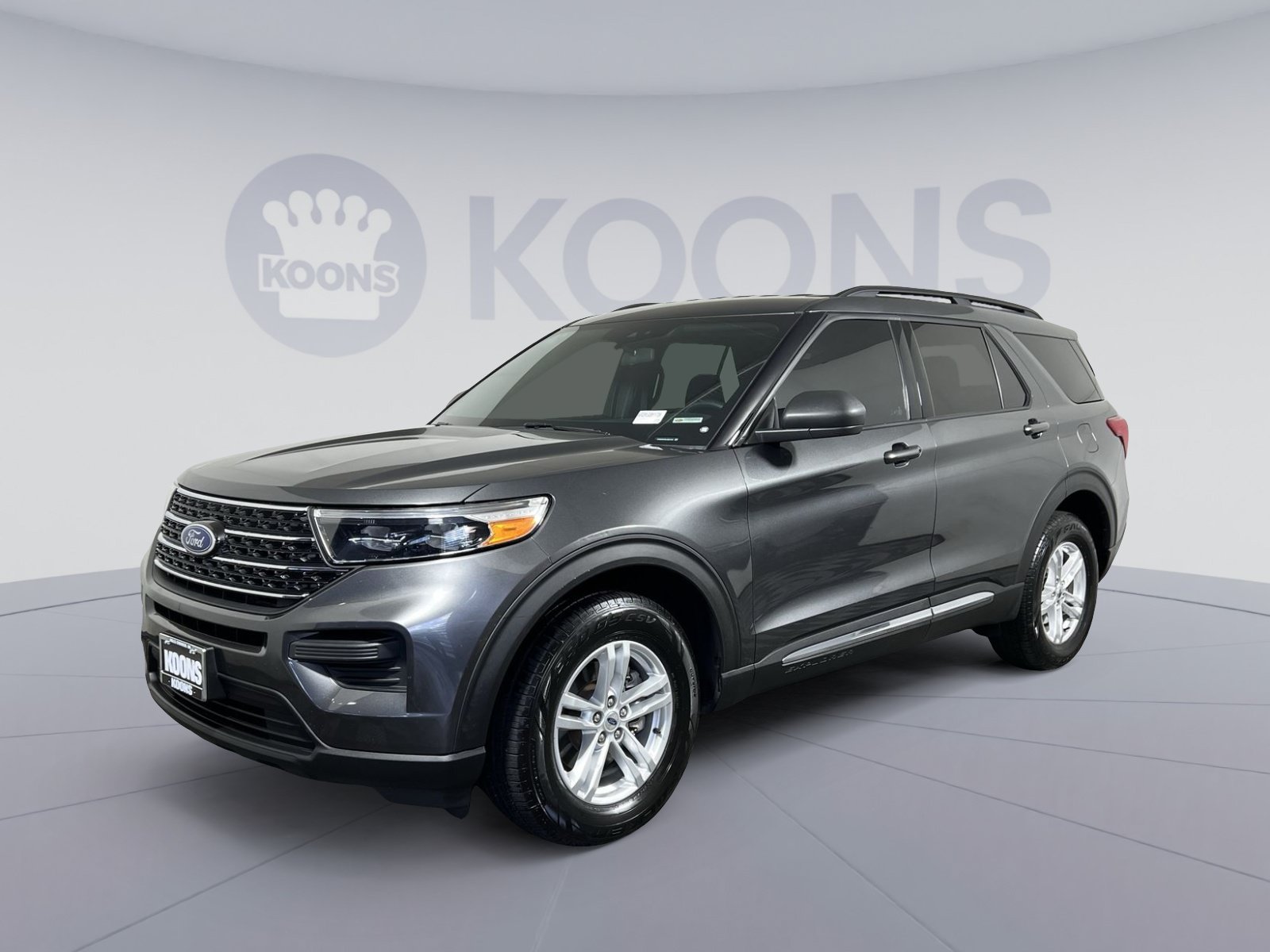 Certified 2020 Ford Explorer XLT w/ Comfort Package AWD/4WD image 5
