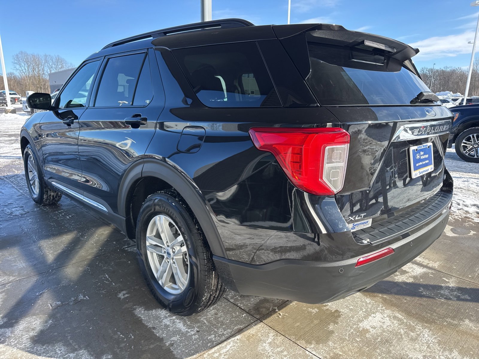 Certified 2023 Ford Explorer XLT image 5