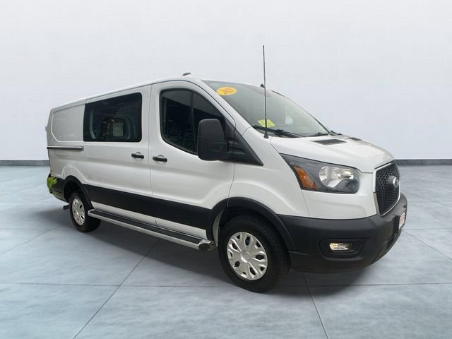Certified 2025 Ford Transit 250 Low Roof w/ Exterior Upgrade Package RWD image 8
