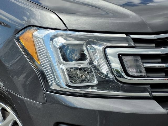 Certified 2020 Ford Expedition XLT w/ Equipment Group 202A AWD/4WD image 11