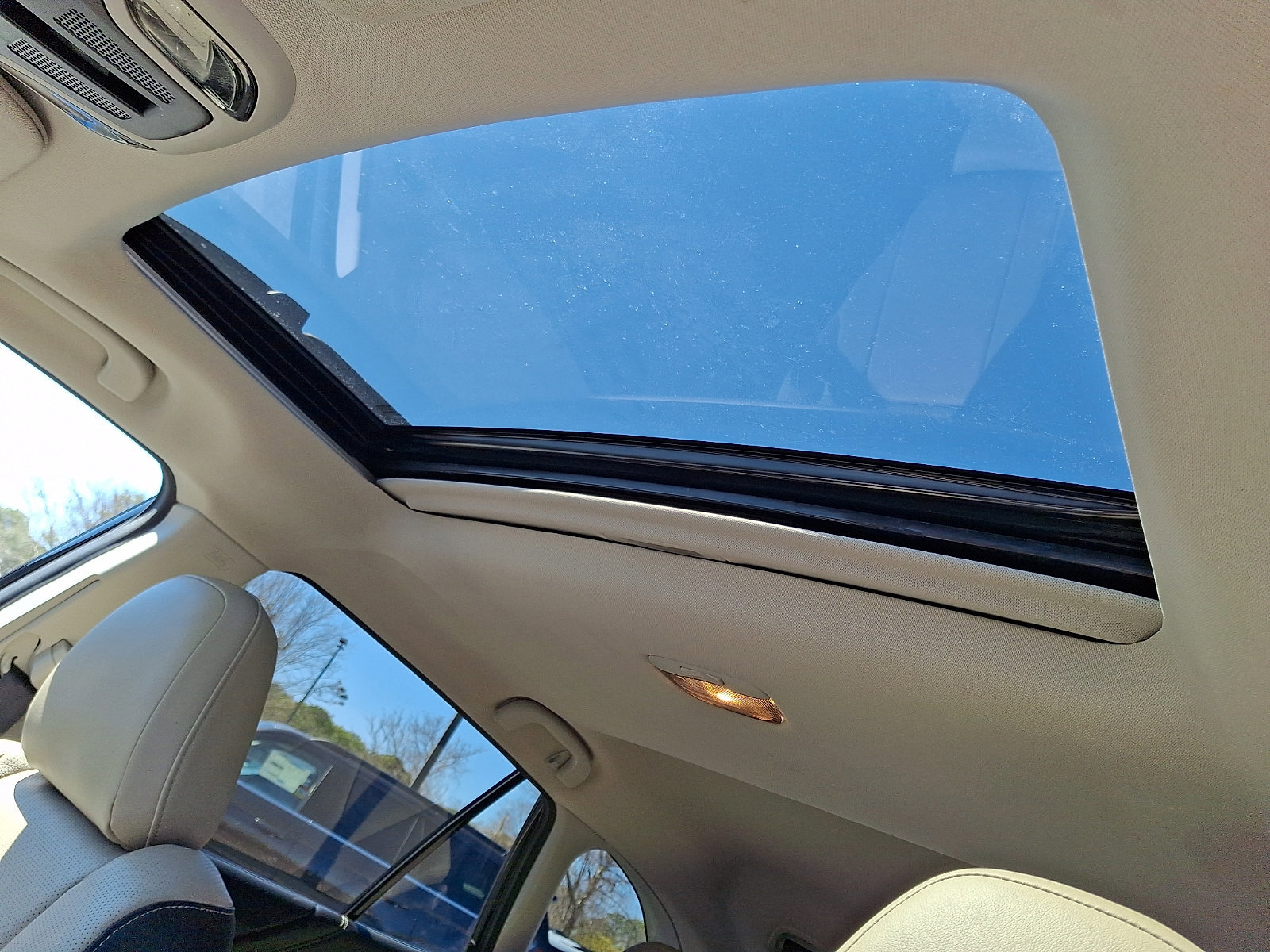 Used 2020 Subaru Outback Limited XT image 21