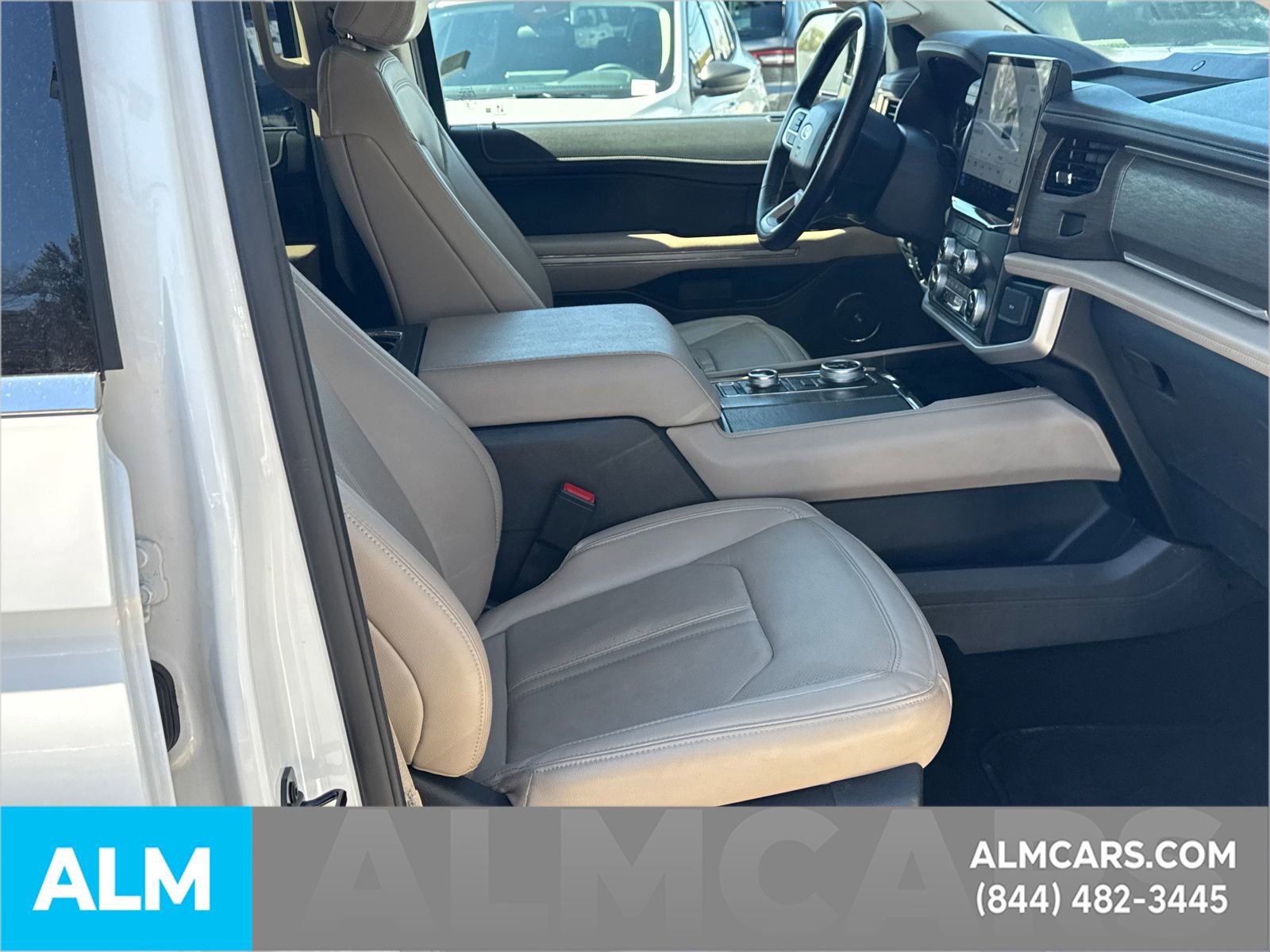Certified 2024 Ford Expedition Limited image 16