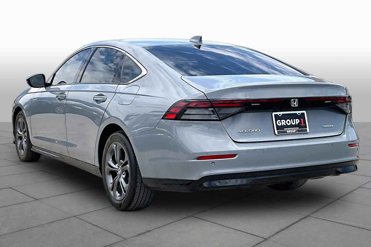 Used 2024 Honda Accord EX-L image 12