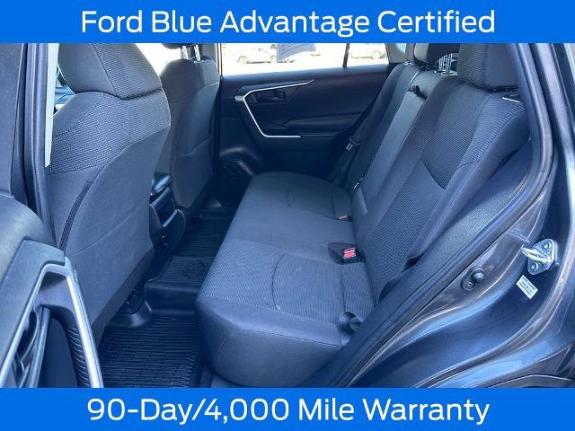 Used 2021 Toyota RAV4 LE image 15