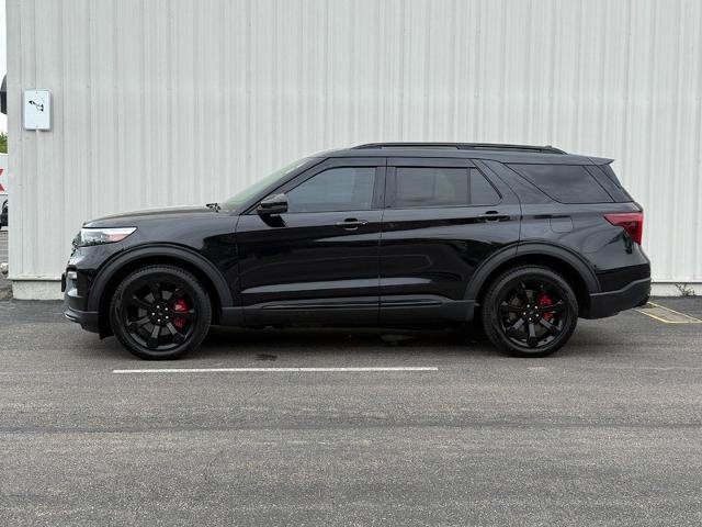 Certified 2020 Ford Explorer ST w/ ST Street Pack AWD/4WD image 2