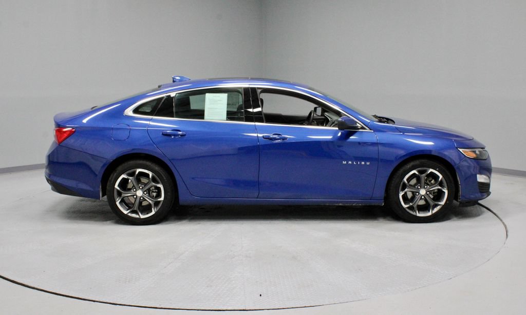 Used 2023 Chevrolet Malibu LT FWD image 12