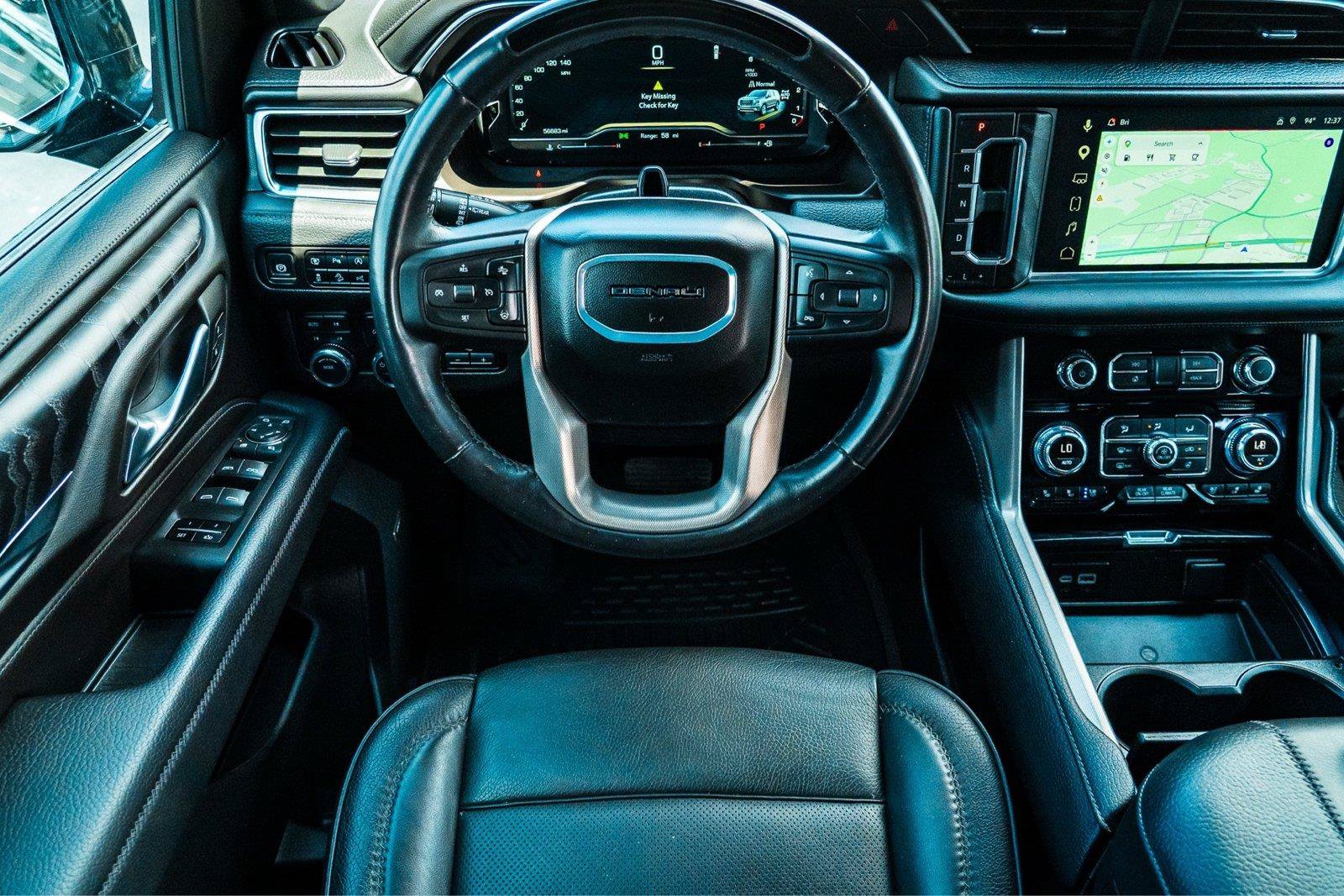 Used 2024 GMC Yukon Denali w/ Advanced Technology Package AWD/4WD image 38