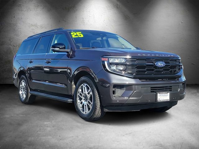 Certified 2025 Ford Expedition Max Active AWD/4WD image 2