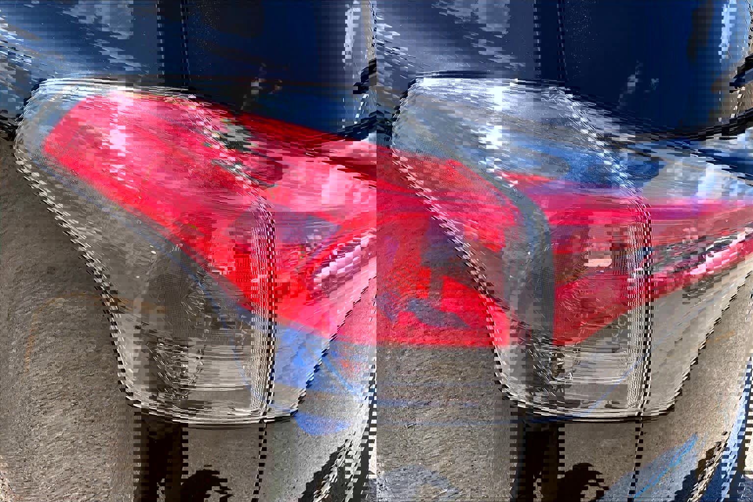 Used 2017 Toyota RAV4 XLE w/ All Weather Liner Package AWD/4WD image 30