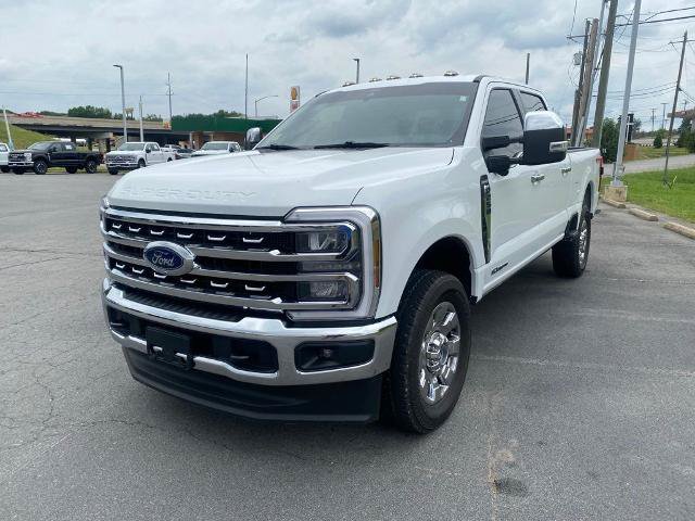 Certified 2025 Ford F250 Lariat w/ Chrome Package AWD/4WD image 3