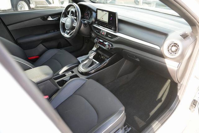Used 2024 Kia Forte GT-Line image 17