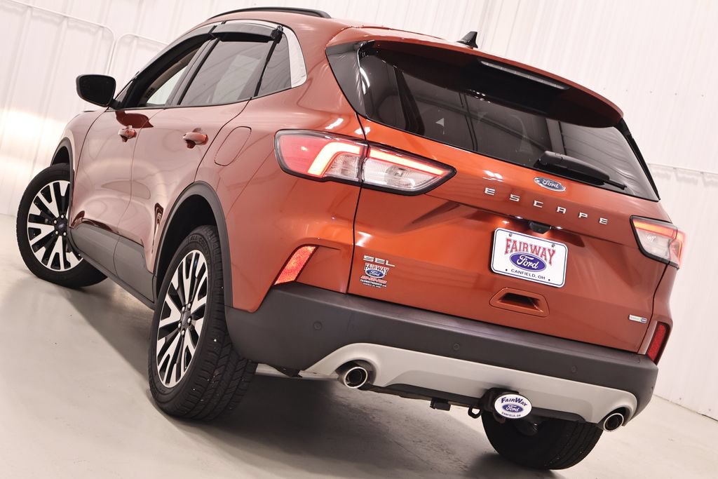 Certified 2020 Ford Escape SEL AWD/4WD image 39