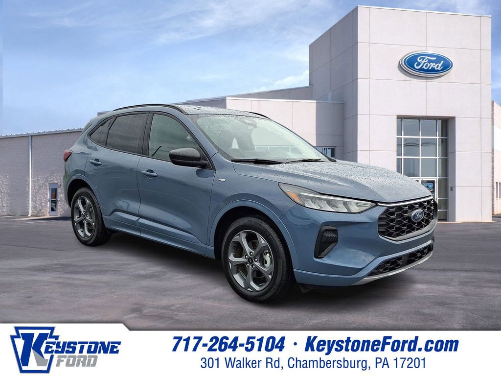 Certified 2024 Ford Escape ST-Line w/ Tech Pack #1 AWD/4WD image 1