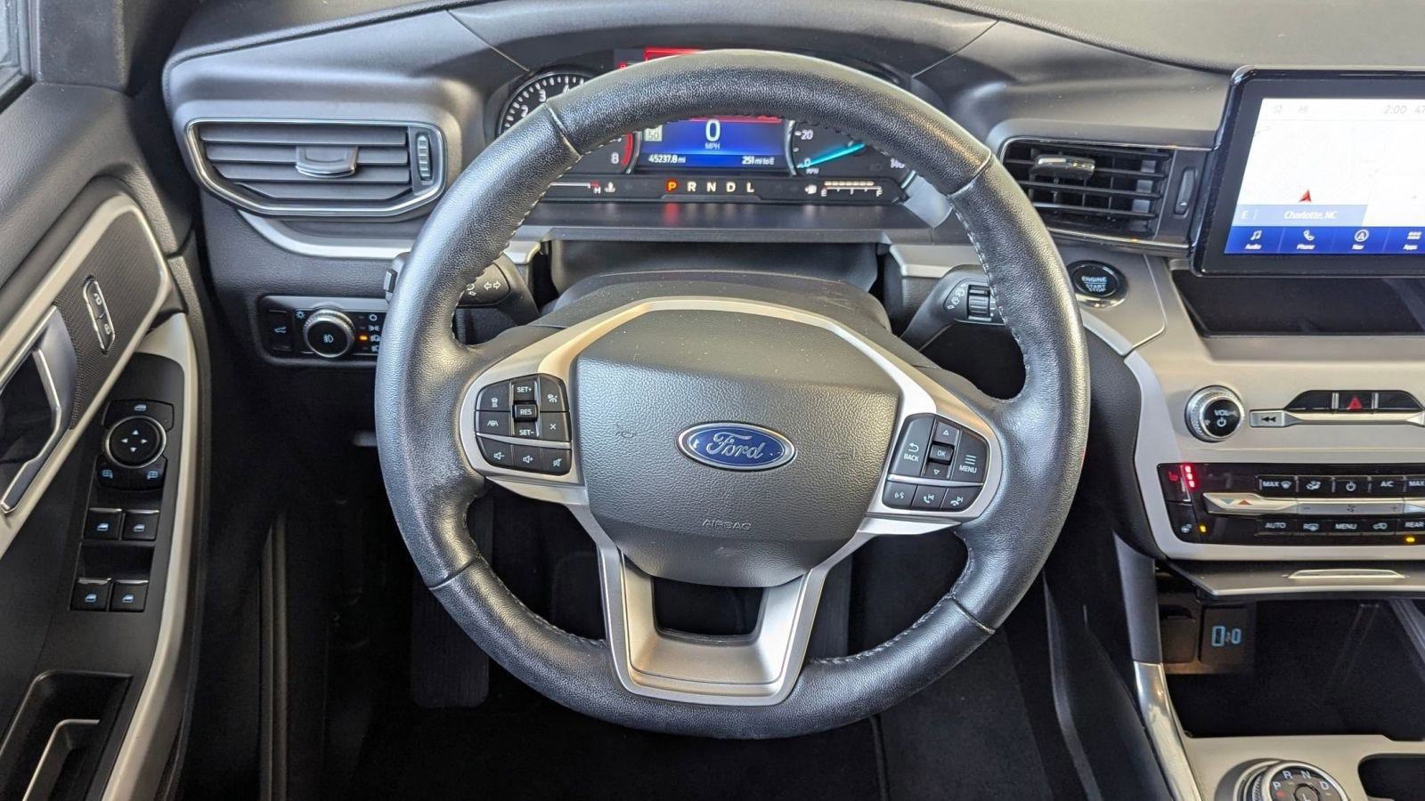 Certified 2022 Ford Explorer XLT w/ Equipment Group 202A image 15