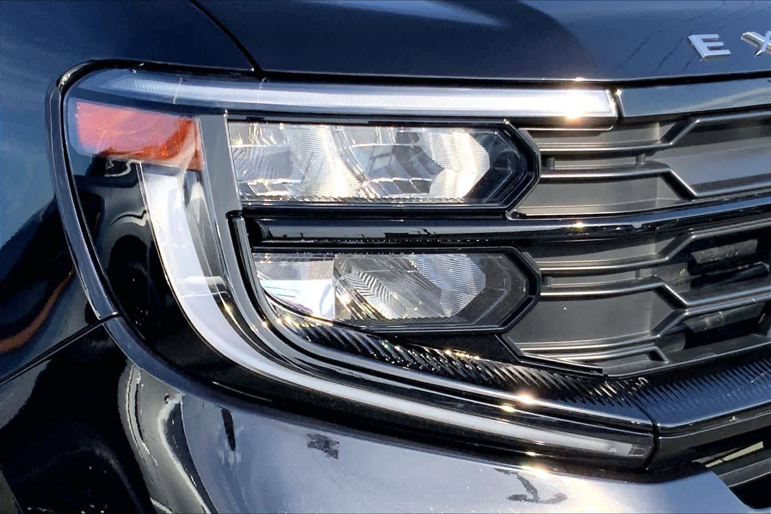Certified 2025 Ford Expedition Active RWD image 24