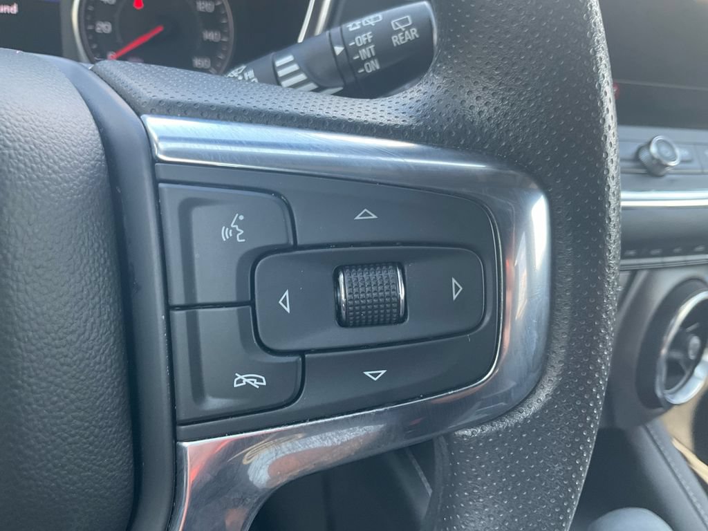 Used 2023 Chevrolet Blazer LT FWD image 22