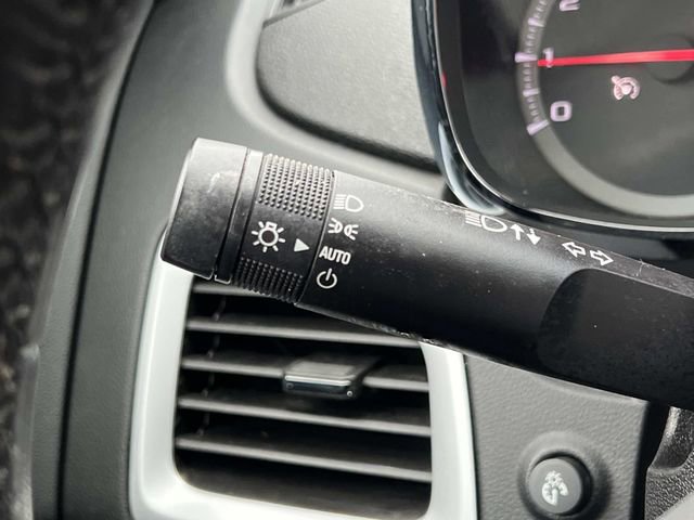 Used 2017 GMC Terrain SLE w/ Driver Alert Package I image 30