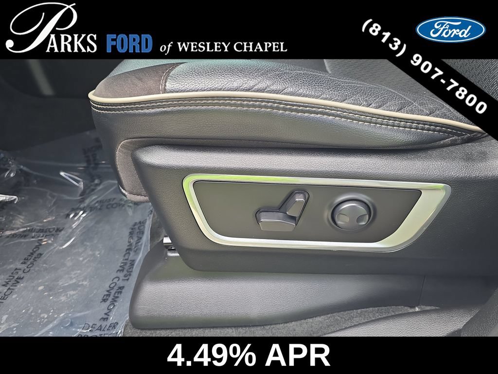 Used 2023 RAM 1500 Laramie AWD/4WD image 19