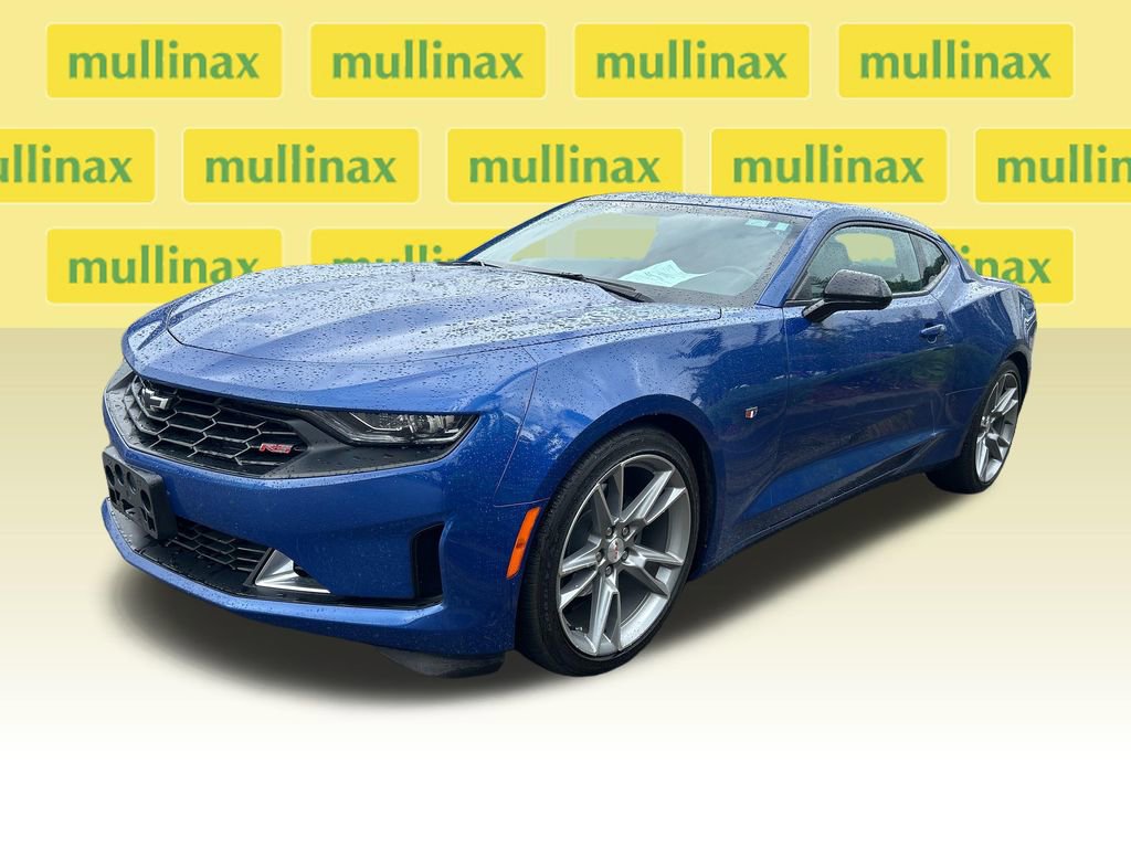 Used 2022 Chevrolet Camaro LT w/ RS Package RWD image 6