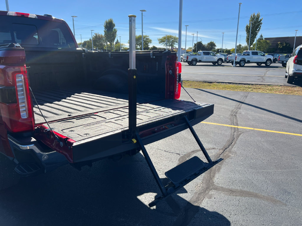 Certified 2025 Ford F250 Lariat w/ Lariat Ultimate Package AWD/4WD image 10