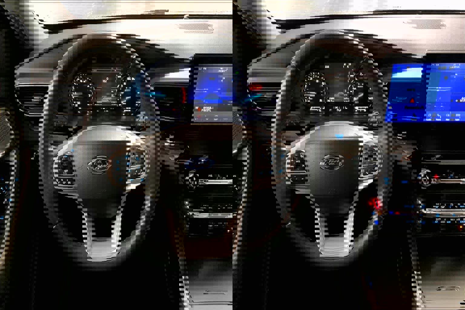 Certified 2022 Ford Explorer Limited w/ Equipment Group 301A image 5