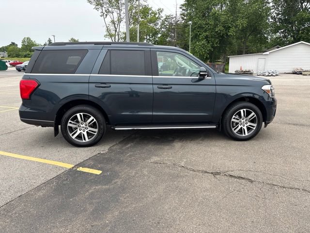 Certified 2022 Ford Expedition XLT AWD/4WD image 2