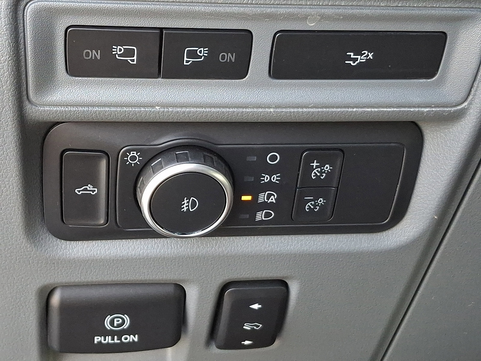 Certified 2022 Ford F150 XLT w/ Equipment Group 302A High image 24