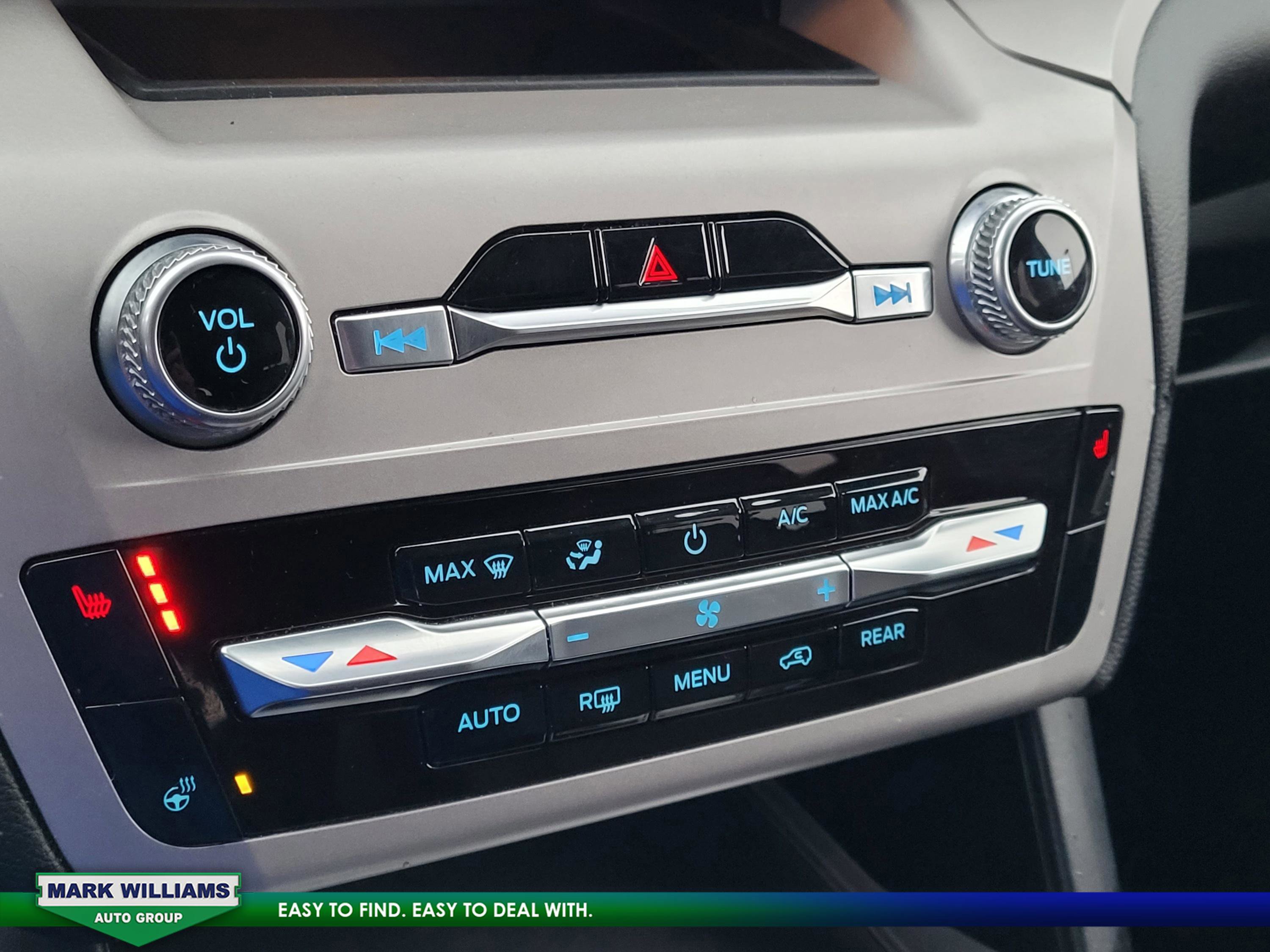 Certified 2023 Ford Explorer XLT w/ Equipment Group 202A image 23