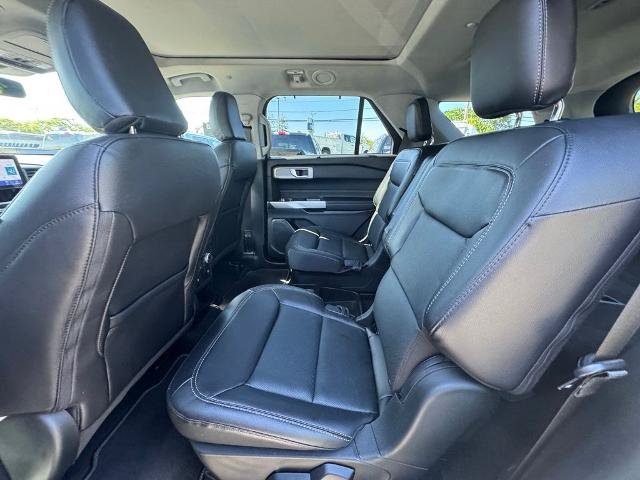 Certified 2021 Ford Explorer Limited w/ Hybrid Equipment Group 310A AWD/4WD image 10