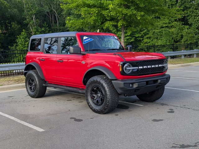 Certified 2022 Ford Bronco Wildtrak AWD/4WD image 2
