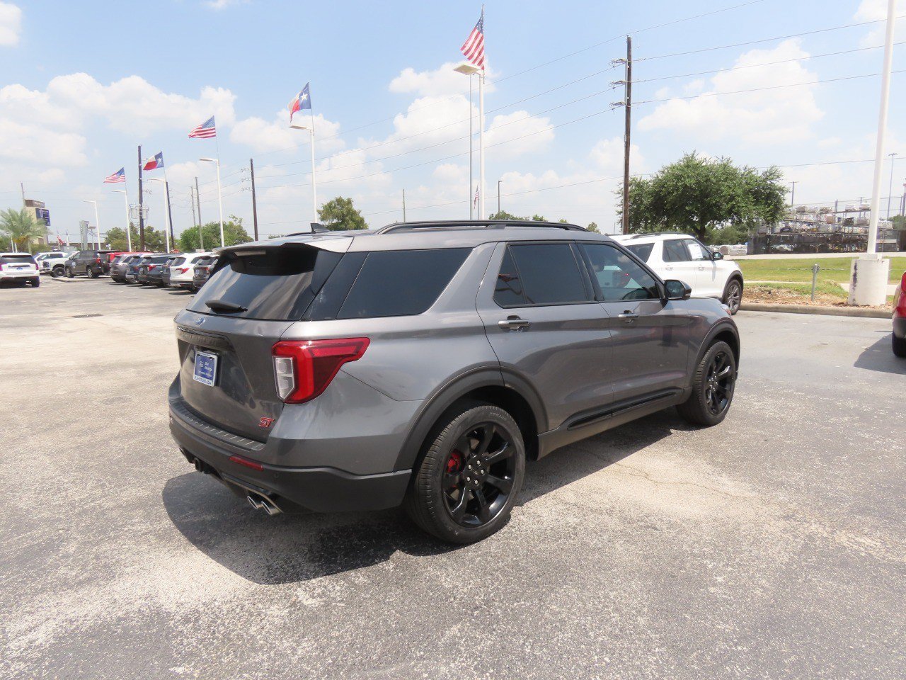 Certified 2023 Ford Explorer ST w/ Equipment Group 401A AWD/4WD image 9