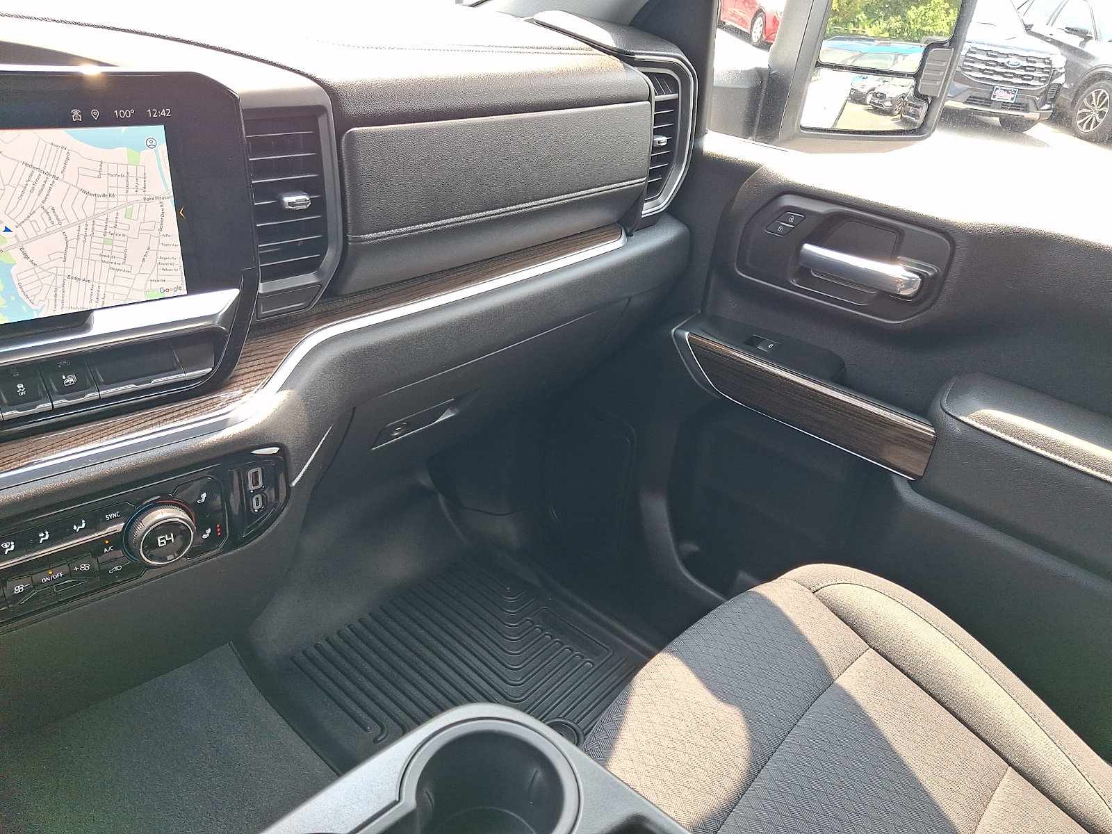 Used 2024 Chevrolet Silverado 2500 LT w/ Convenience Package AWD/4WD image 16