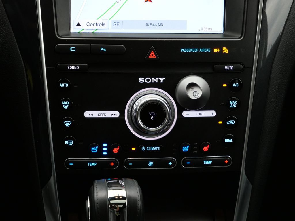 Certified 2019 Ford Explorer Limited w/ Class III Trailer Tow Package AWD/4WD image 18