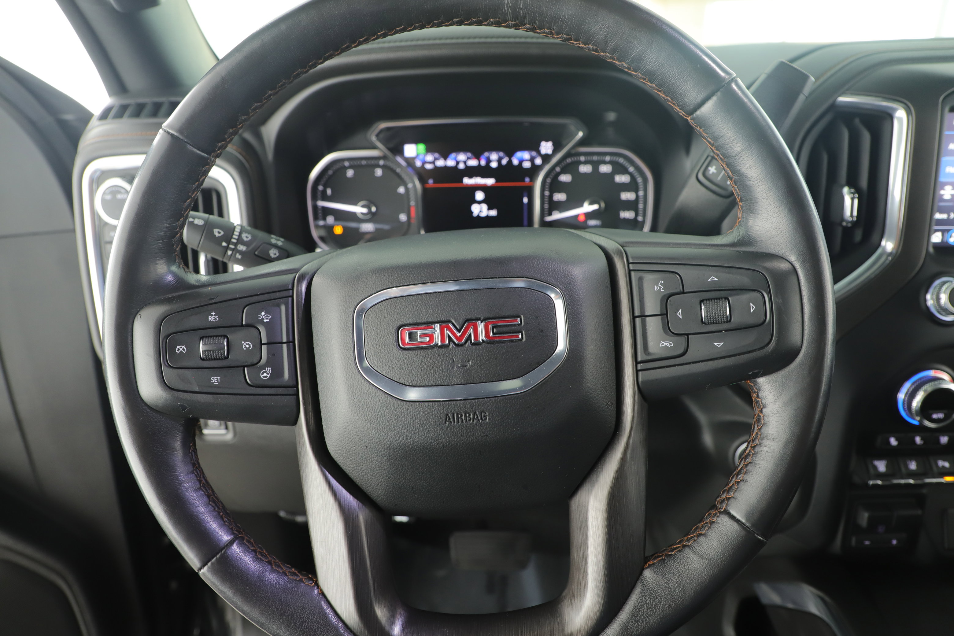 Used 2022 GMC Sierra 2500 AT4 w/ AT4 Premium Plus Package image 21